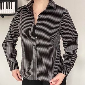 Striped no wrinkle button down